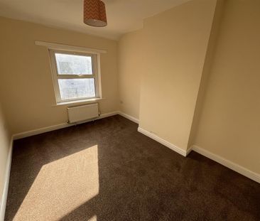 Holly Terrace, Fore Street, Chard - Photo 4