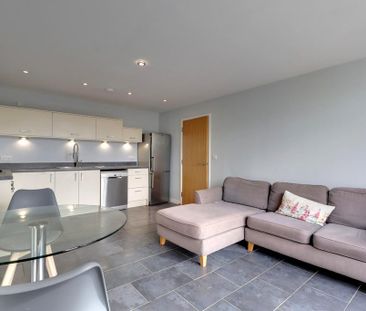 2 bedroom apartment to rent - Photo 5