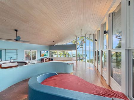 Discover One of Byron Bays' Most Coveted Beach Front Locations - Photo 2