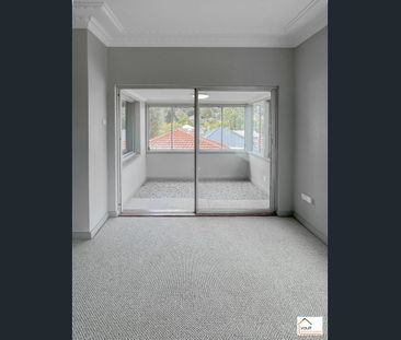 Top Floor Three Bedroom Unit with Ocean Views - Photo 6