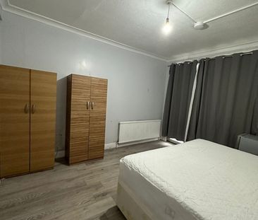 Room in a Shared House, Lordship Lane, N17 - Photo 3