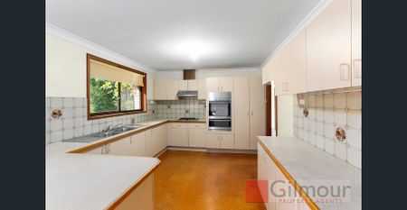 Spacious 4-Bedroom Family Home - Photo 5