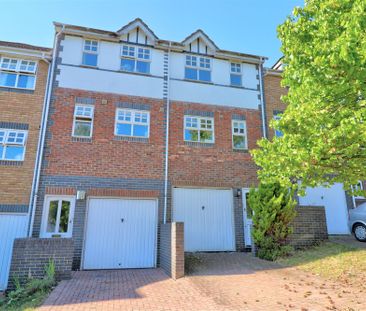 2 bedroom mid terraced house to rent, - Photo 1