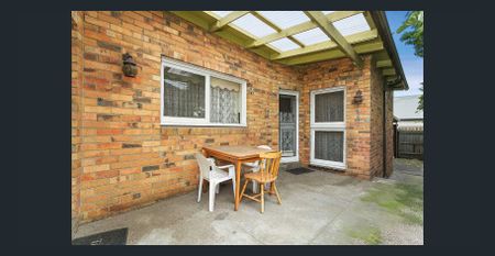 Prime Positioning - Photo 3