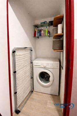 Location Appartement 1 pièce 31m² ST CYR SUR MER 83270 - Photo 1