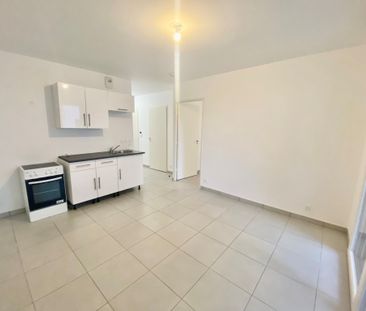 Location Appartement 2 pièces 38m² TOULON 83100 - Photo 6