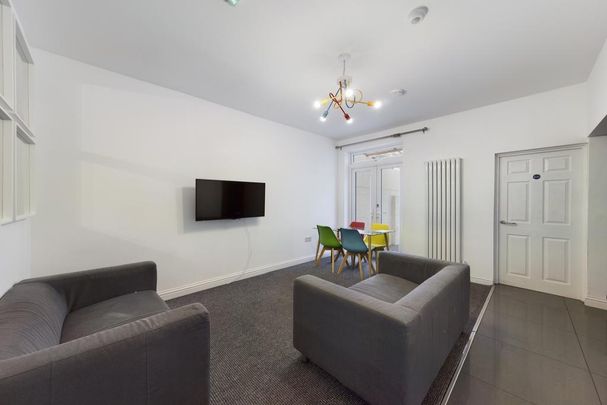 4 bedroom house to rent - Photo 1