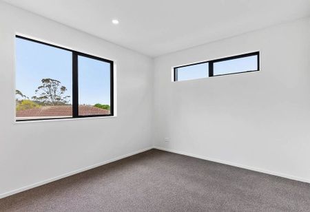 Brand New 3 Bedroom House in Glen Eden - Photo 5