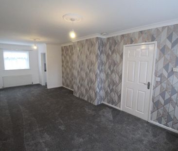 3 bedroom House To Let - Photo 1