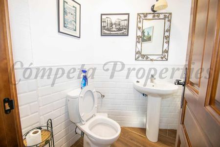 Country Property in Torrox, Andalucia , Costa del Sol - Photo 2