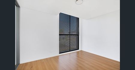 Modern & Bright 3-Bedroom Townhouse in Glenfield - Photo 4