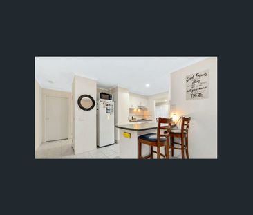 Spacious Family Living in a Prime Narre Warren South Location - Photo 6