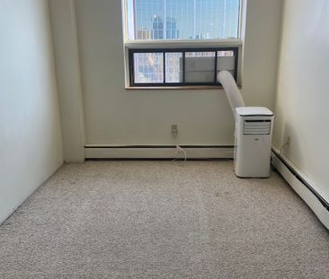 1BDRM/1BATH - 115 3RD AVE S - Available NOV 1 - Photo 1