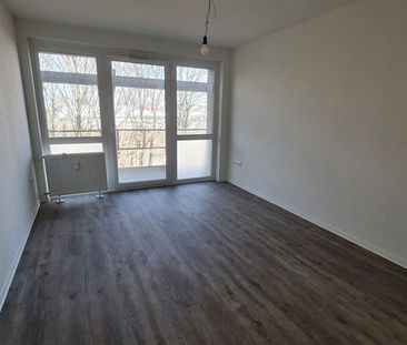 Sanierte Single-Wohnung in Hafennähe mit Balkon - Photo 6