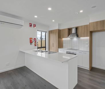 Modern Family Home - Photo 1