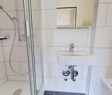 A mouse click to apartment happiness! - Photo 1