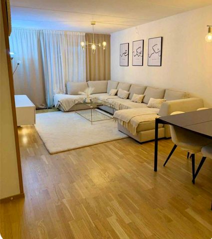 Karin Larssons Väg, Sköndal - Photo 2