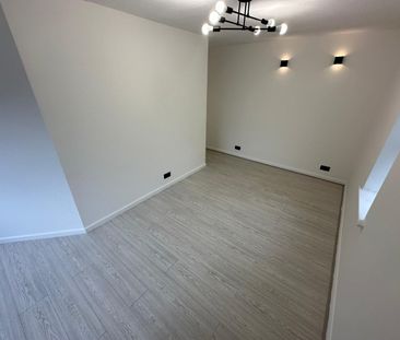 Studio Flat, Granville Gardens, SW16 - Photo 5