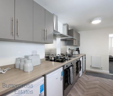 1 bedroom in a house share to rent - Photo 5