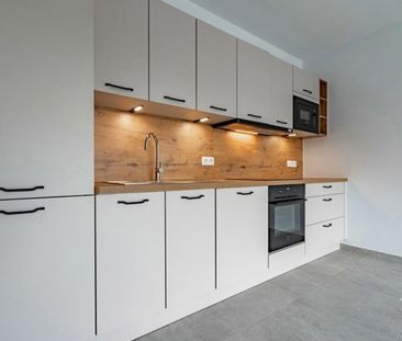 Appartement te huur - Photo 1