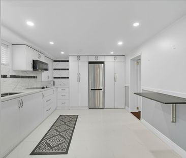 For Lease - 7 Armitage Drive Unit# Lower, Toronto, Ontario - Photo 4