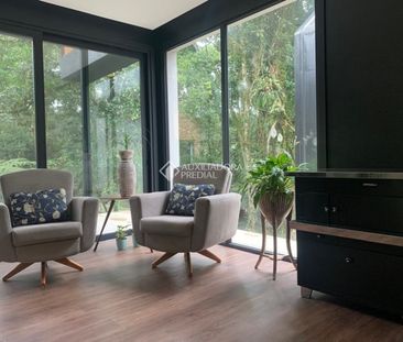 Casa em Condomínio com 3 quartos e 327m² para alugar em O Bosque, G... - Foto 4