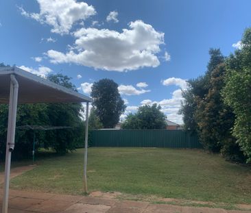 House in West Dubbo – Freshly Updated - Photo 5