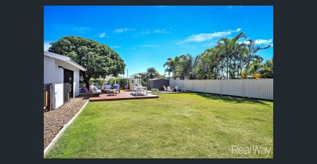 Stunning 4 bed home with Queensland Charm! - Photo 4