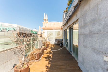 Piso de alquiler en Carrer de Colón, El Pla del Remei - Photo 2