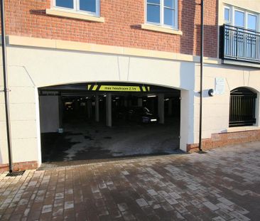 2 bedroom flat to rent - Photo 3