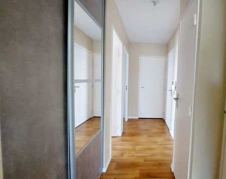 Appartement Type 3 avec 2 chambres et balcon - Photo 4