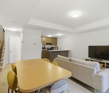 For Lease - 918 Parnian Private, Barrhaven, Ontario - Photo 3