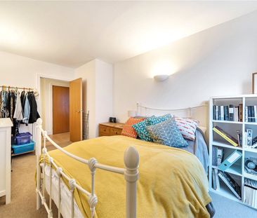 City Walk, London, SE1 3ES - Photo 6