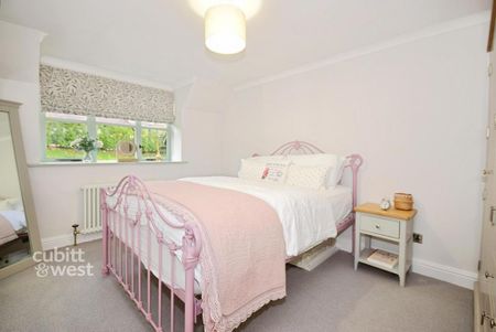 2 bedroom terraced house to rent - Photo 3