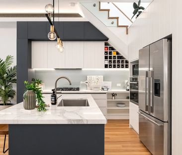 Large family home with a perfect layout - Photo 5