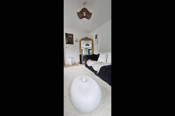 2 Bed Semi-Detached House, Furness Quay, M50 - Photo 1