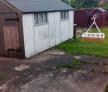 3 bedroom semi-detached house to rent - Photo 4