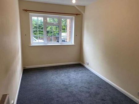 Chesham, Buckinghamshire, HP5 - Photo 2