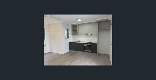AFFORDABLE 1 BED UNIT IN PRIME LUTWYCHE LOCATION - Photo 1