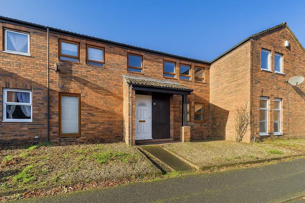 5 bedroom terraced house to rent - Photo 1