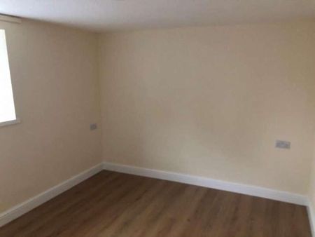 Angwin Close, Shepton Mallet, BA4 - Photo 2