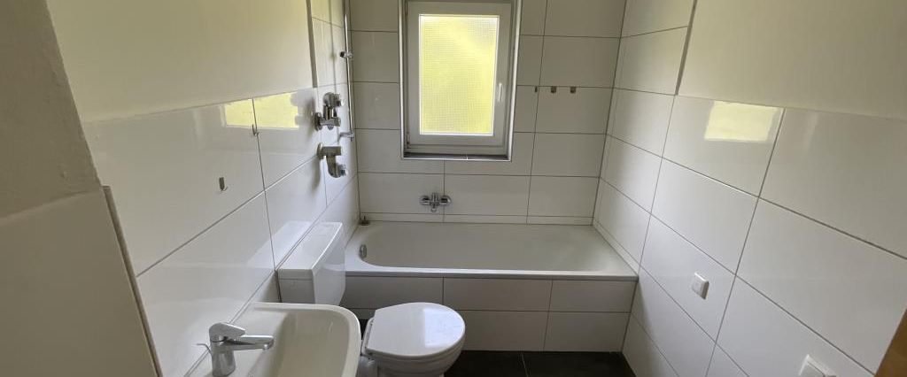 Wohnen bei der LEG: schöne 3-Zimmer-Wohnung mit Balkon in Lüdenscheid Worth-Honsel - Photo 1