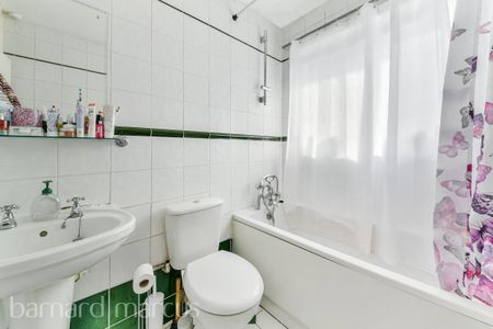 Woodcote Road - Photo 5