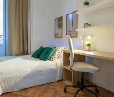 Calle de la Plaza, Madrid, Community of Madrid 28043 - Photo 5