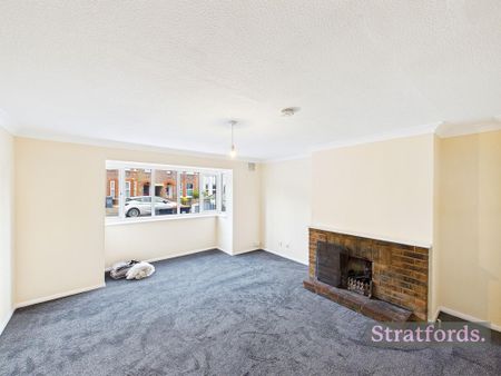 4 bedroom detached house to rent - Photo 4