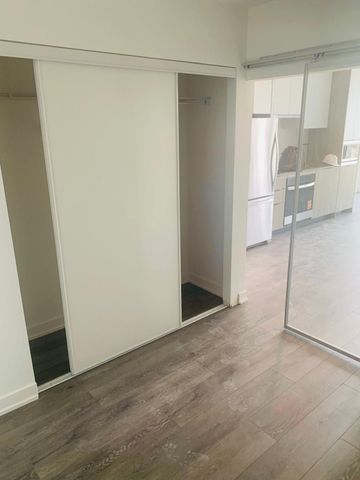 For Lease - 1007 The Queensway Avenue Unit# 311, Toronto, Ontario - Photo 2