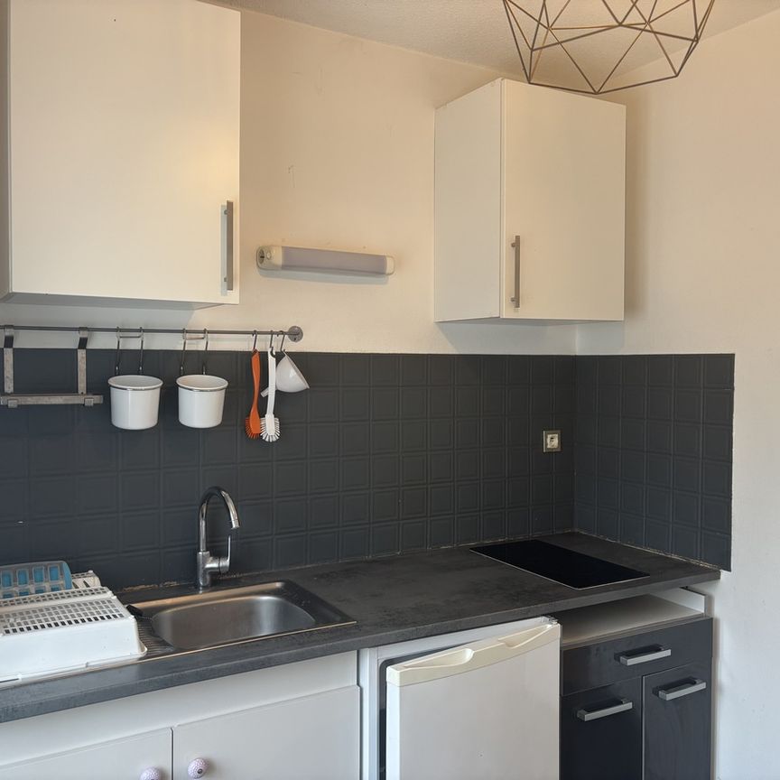 Location Appartement 2 pièces 40m² BORDEAUX 33000 - Photo 1