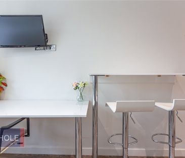 St. Stephens House, - Photo 1