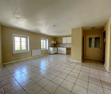 Apartment - Photo 2
