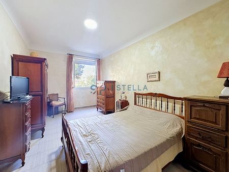 Location Appartement 4 pièces 107m² AJACCIO 20000 - Photo 2